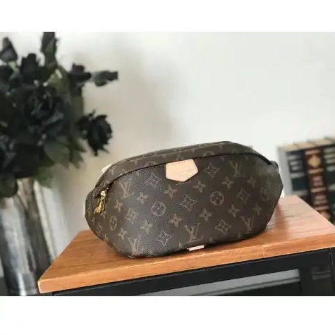 Bags LV 19T1L0640 0330